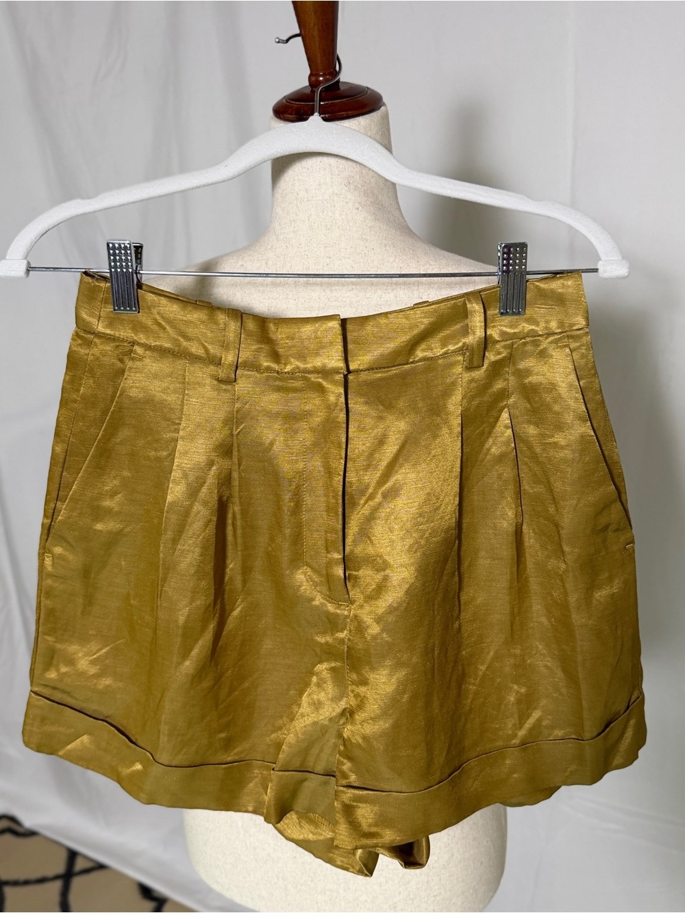 J. Crew Metallic Gold Pleated High-Rise Shorts NWT size 2